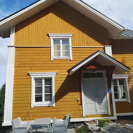 Сasa de vacaciones Eco House By River *